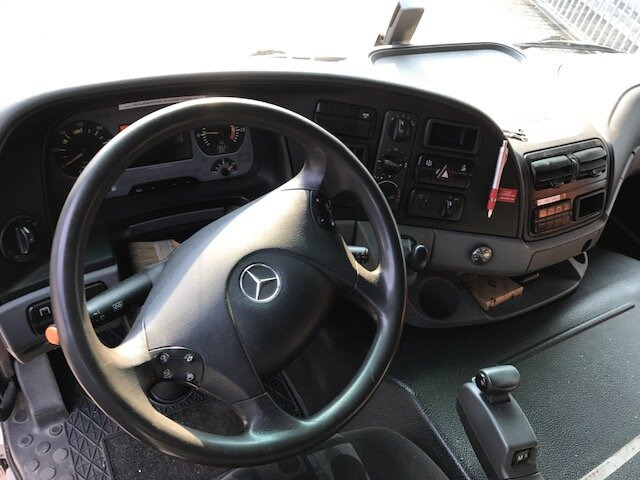 Cisterna camión Mercedes-Benz Actros 1841 L 4x2 Actros 1841 L 4x2, Esterer Tankaufbau ca. 13.500l, 2 Kammern: foto 6