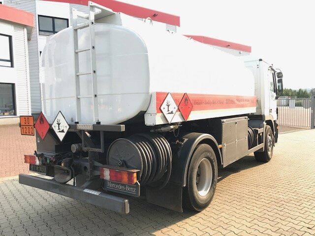 Cisterna camión Mercedes-Benz Actros 1841 L 4x2 Actros 1841 L 4x2, Esterer Tankaufbau ca. 13.500l, 2 Kammern: foto 10