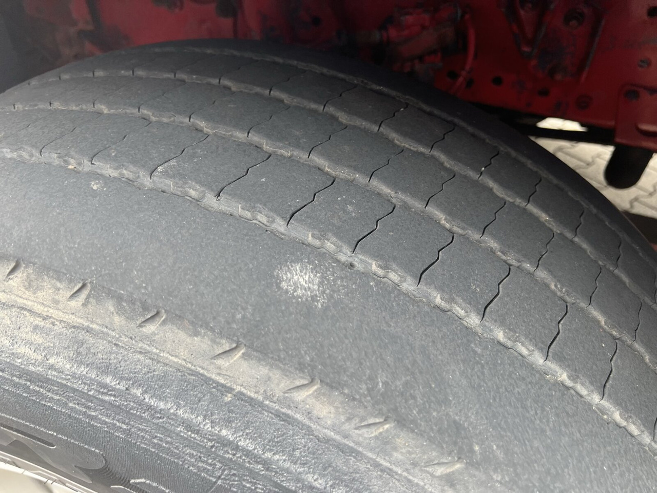 Mercedes-Benz Actros 1844 L 4x2 Actros 1844 L 4x2, Tank 14.250l - Cisterna camión: foto 2 Mercedes-Benz Actros 1844 L 4x2 Actros 1844 L 4x2, Tank 14.250l - Cisterna camión: foto 2