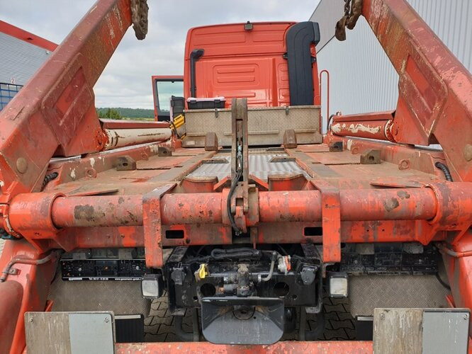 Mercedes-Benz Actros 2544 L 6x2 Actros 2544 L 6x2, ADR, Retarder, Lenkachse - Portacontenedor de cadenas camión: foto 2 Mercedes-Benz Actros 2544 L 6x2 Actros 2544 L 6x2, ADR, Retarder, Lenkachse - Portacontenedor de cadenas camión: foto 2