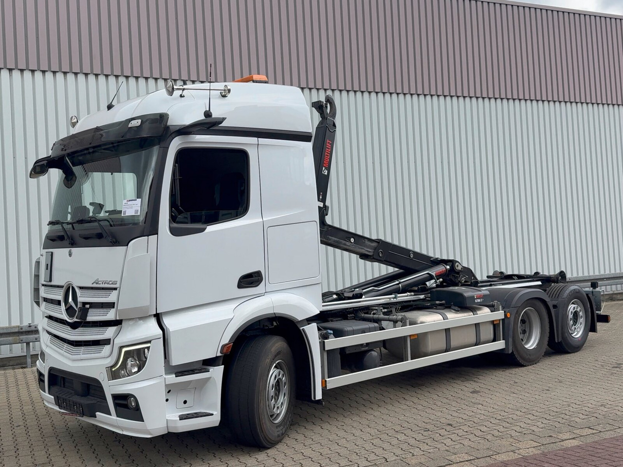 Mercedes-Benz Actros 2545 L 6x2 Actros 2545 L 6x2, Retarder, Lenk-/Liftachse, MirrorCam, MultimediaCockpit, Navi - Multibasculante camión: foto 1 Mercedes-Benz Actros 2545 L 6x2 Actros 2545 L 6x2, Retarder, Lenk-/Liftachse, MirrorCam, MultimediaCockpit, Navi - Multibasculante camión: foto 1
