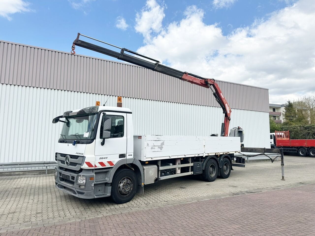 Mercedes-Benz Actros 2644 6x4 Actros 2644 6x4, Retarder, 2x AHK, Heckkran Fassi F190A23, Funk - Camión grúa, Camión caja abierta: foto 1 Mercedes-Benz Actros 2644 6x4 Actros 2644 6x4, Retarder, 2x AHK, Heckkran Fassi F190A23, Funk - Camión grúa, Camión caja abierta: foto 1