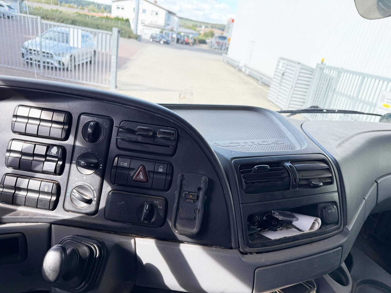 Mercedes-Benz Actros 2646 K 6x4 Actros 2646 K 6x4, Retarder - Chasis camión: foto 2 Mercedes-Benz Actros 2646 K 6x4 Actros 2646 K 6x4, Retarder - Chasis camión: foto 2