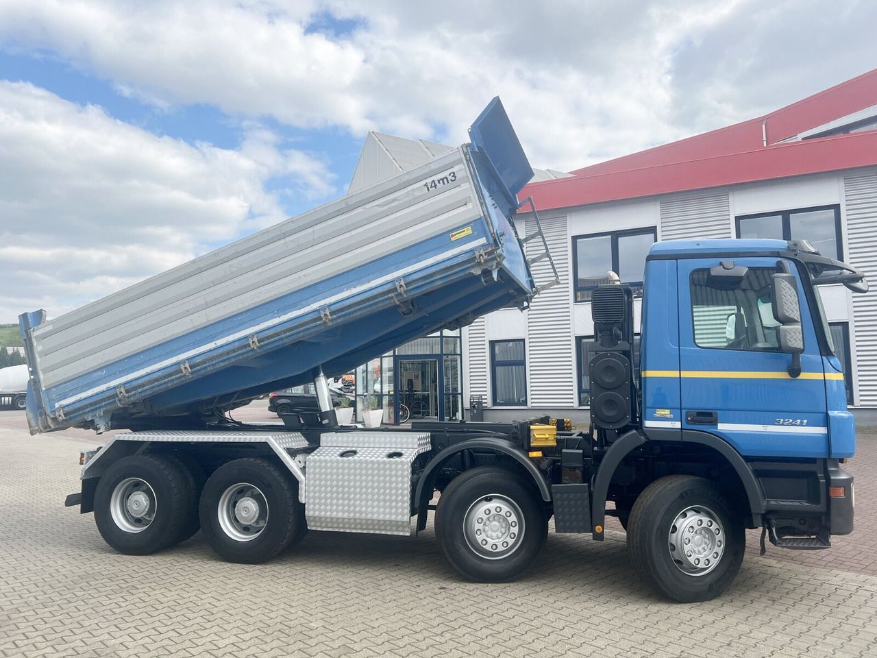 Leasing financiero de Mercedes-Benz Actros MP 3, 3241/8x4, Actros MP 3, 3241/8x4, Alukipper Bordmatik, Kli-Ret leasing Mercedes-Benz Actros MP 3, 3241/8x4, Actros MP 3, 3241/8x4, Alukipper Bordmatik, Kli-Ret: foto 9 Leasing financiero de Mercedes-Benz Actros MP 3, 3241/8x4, Actros MP 3, 3241/8x4, Alukipper Bordmatik, Kli-Ret leasing Mercedes-Benz Actros MP 3, 3241/8x4, Actros MP 3, 3241/8x4, Alukipper Bordmatik, Kli-Ret: foto 9