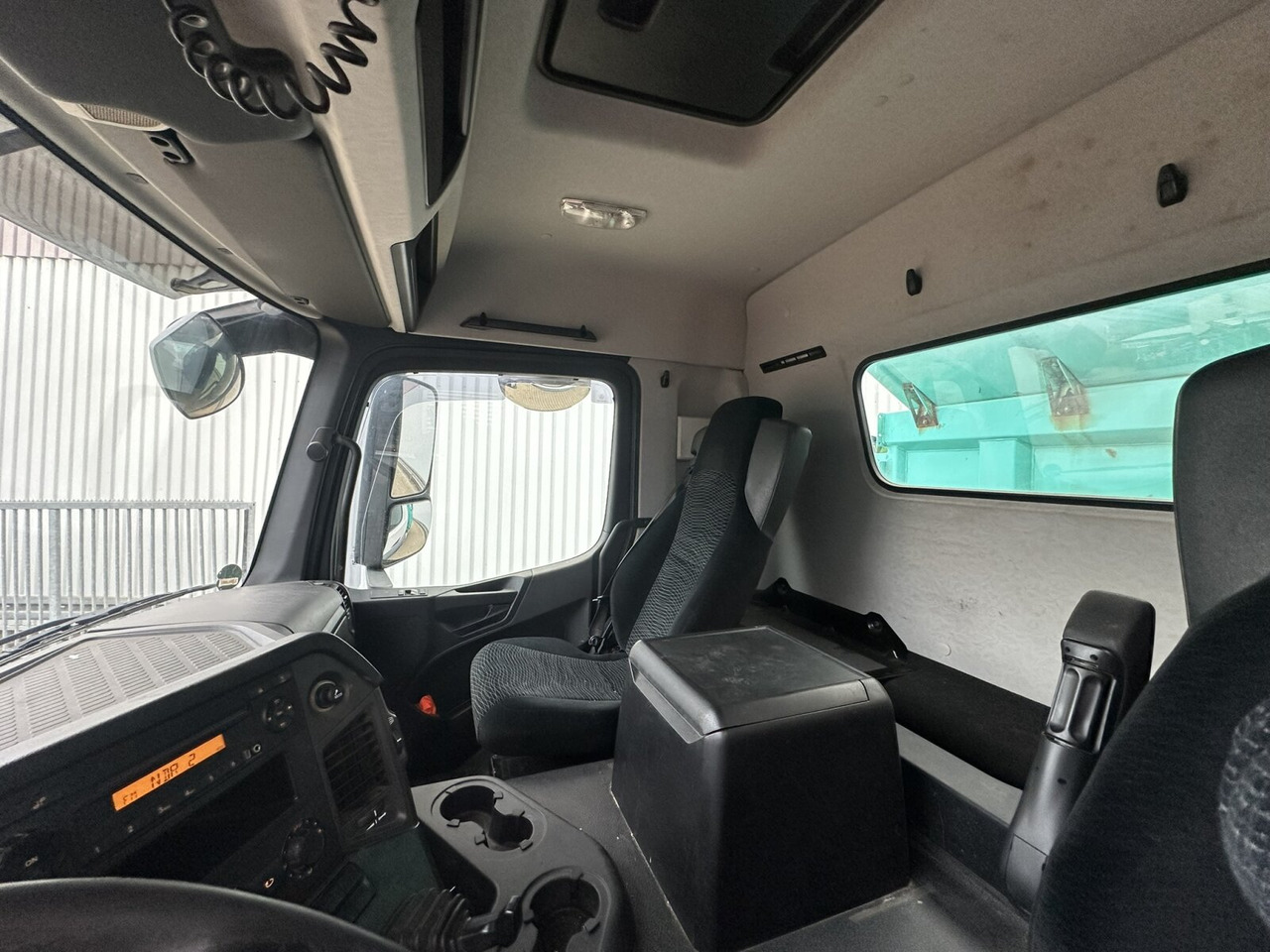 Mercedes-Benz Arocs 2643 K 6x4 Arocs 2643 K 6x4, Rollplane, Meiller - Volquete camión: foto 2 Mercedes-Benz Arocs 2643 K 6x4 Arocs 2643 K 6x4, Rollplane, Meiller - Volquete camión: foto 2