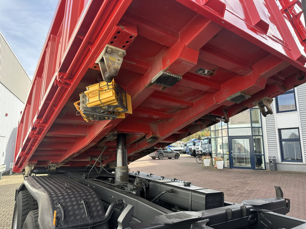 Volquete camión Mercedes-Benz Arocs 2645 K 6x4 Arocs 2645 K 6x4, Retarder, Bordmatik: foto 12 Volquete camión Mercedes-Benz Arocs 2645 K 6x4 Arocs 2645 K 6x4, Retarder, Bordmatik: foto 12