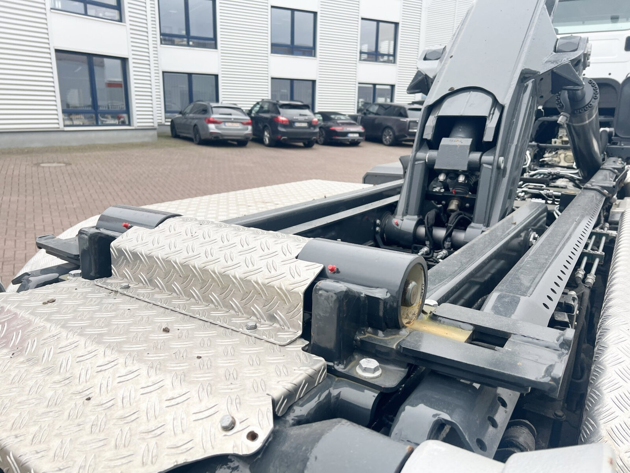 Mercedes-Benz Arocs 4142/48 8x4/4 Arocs 4142/48  8x4/4, Grounder, Meiller RS26 62-K, Funk - Multibasculante camión: foto 2 Mercedes-Benz Arocs 4142/48 8x4/4 Arocs 4142/48  8x4/4, Grounder, Meiller RS26 62-K, Funk - Multibasculante camión: foto 2