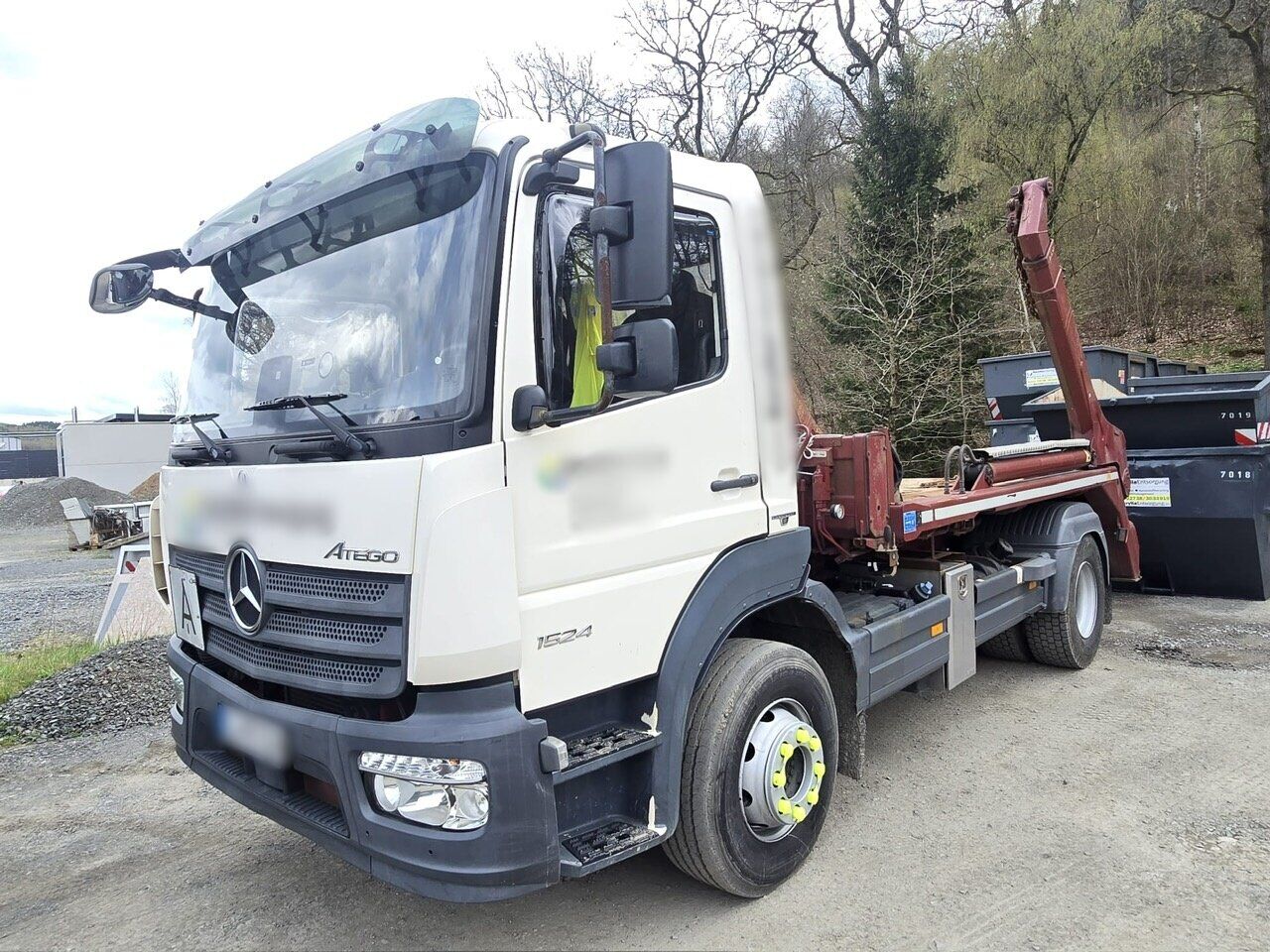 Mercedes-Benz Atego 1624 L 4x2 Atego 1624 L 4x2, Tele-Absetzer, Funk - Portacontenedor de cadenas camión: foto 1 Mercedes-Benz Atego 1624 L 4x2 Atego 1624 L 4x2, Tele-Absetzer, Funk - Portacontenedor de cadenas camión: foto 1