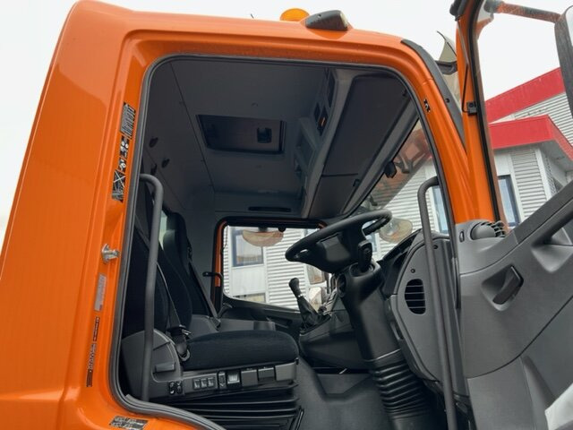 Mercedes-Benz Atego 1630 AK 4x4 Atego 1630 AK 4x4, 2x Nebenantrieb, Rechtslenker - Chasis camión: foto 3 Mercedes-Benz Atego 1630 AK 4x4 Atego 1630 AK 4x4, 2x Nebenantrieb, Rechtslenker - Chasis camión: foto 3