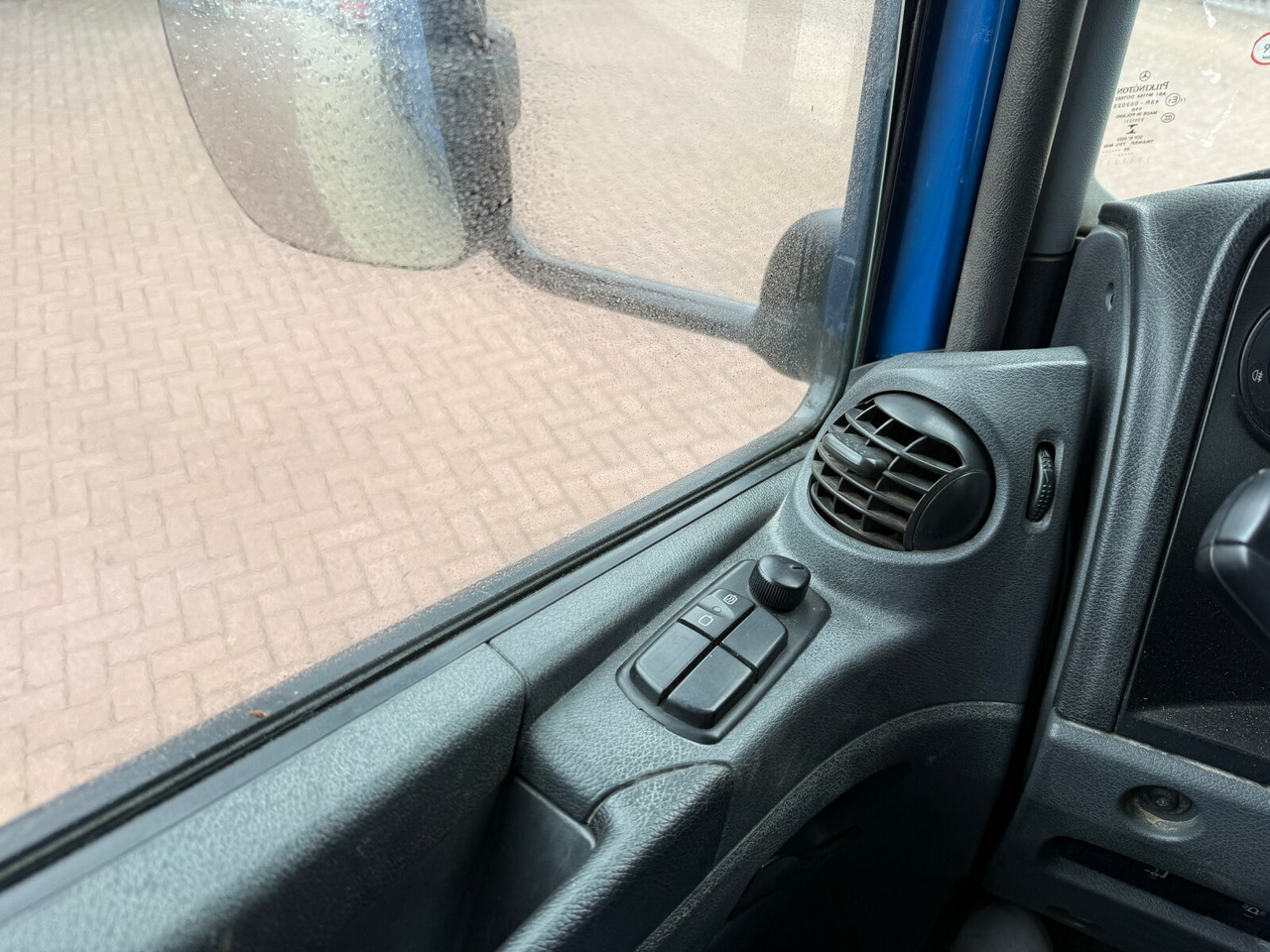 Mercedes-Benz Atego 1630 K 4x2 Atego 1630 K 4x2, Meiller 3-Seiten, 2 x AHK Öl - Volquete camión: foto 5 Mercedes-Benz Atego 1630 K 4x2 Atego 1630 K 4x2, Meiller 3-Seiten, 2 x AHK Öl - Volquete camión: foto 5