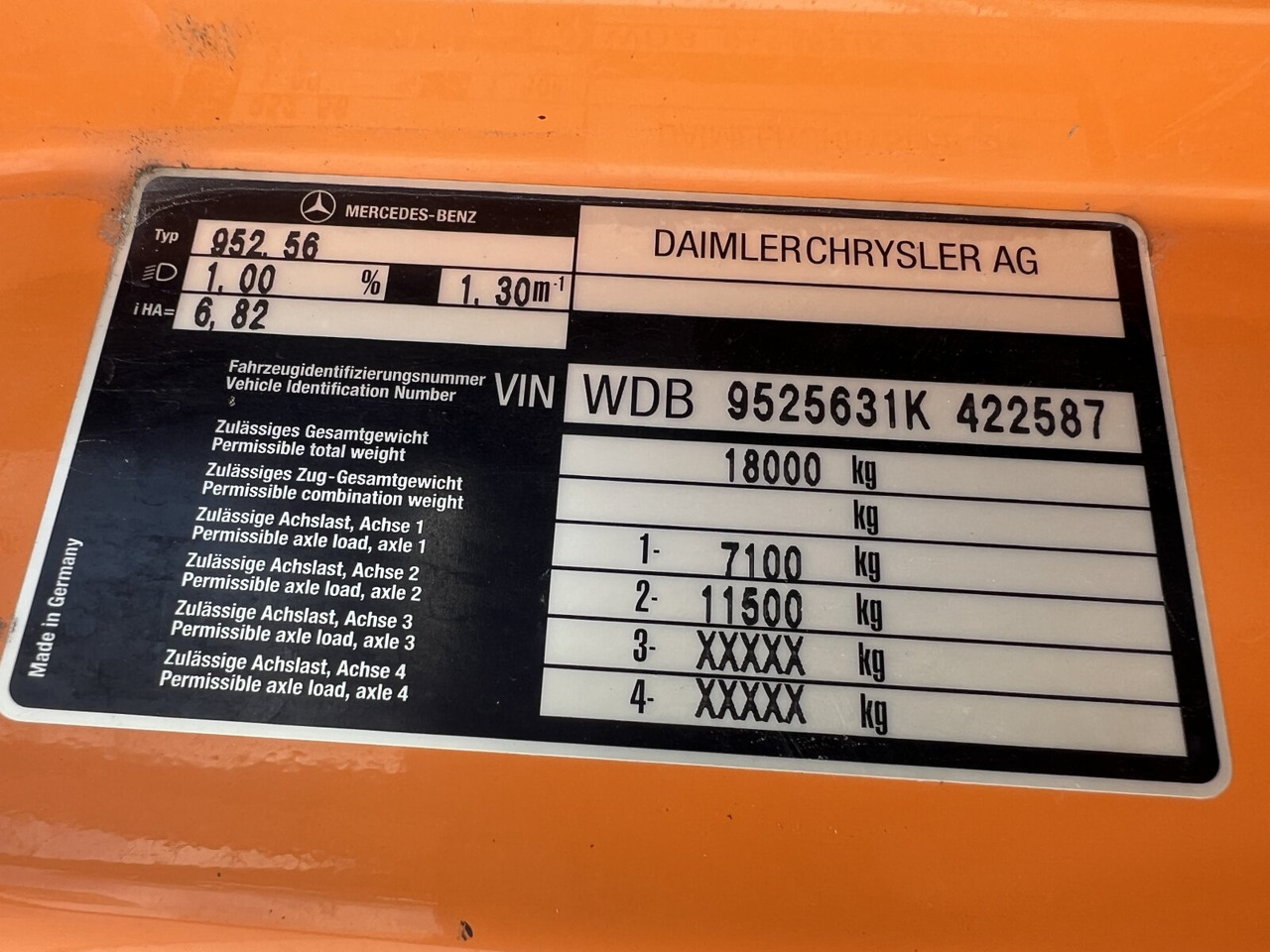 Volquete camión Mercedes-Benz Atego 1823 AK 4x4 Atego 1823 AK 4x4: foto 6 Volquete camión Mercedes-Benz Atego 1823 AK 4x4 Atego 1823 AK 4x4: foto 6