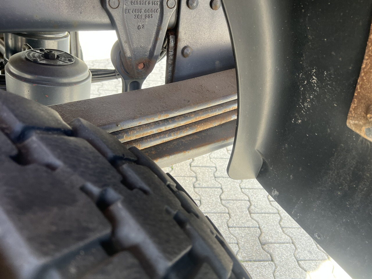 Volquete camión Mercedes-Benz Atego 1823 AK 4x4 Atego 1823 AK 4x4: foto 13 Volquete camión Mercedes-Benz Atego 1823 AK 4x4 Atego 1823 AK 4x4: foto 13