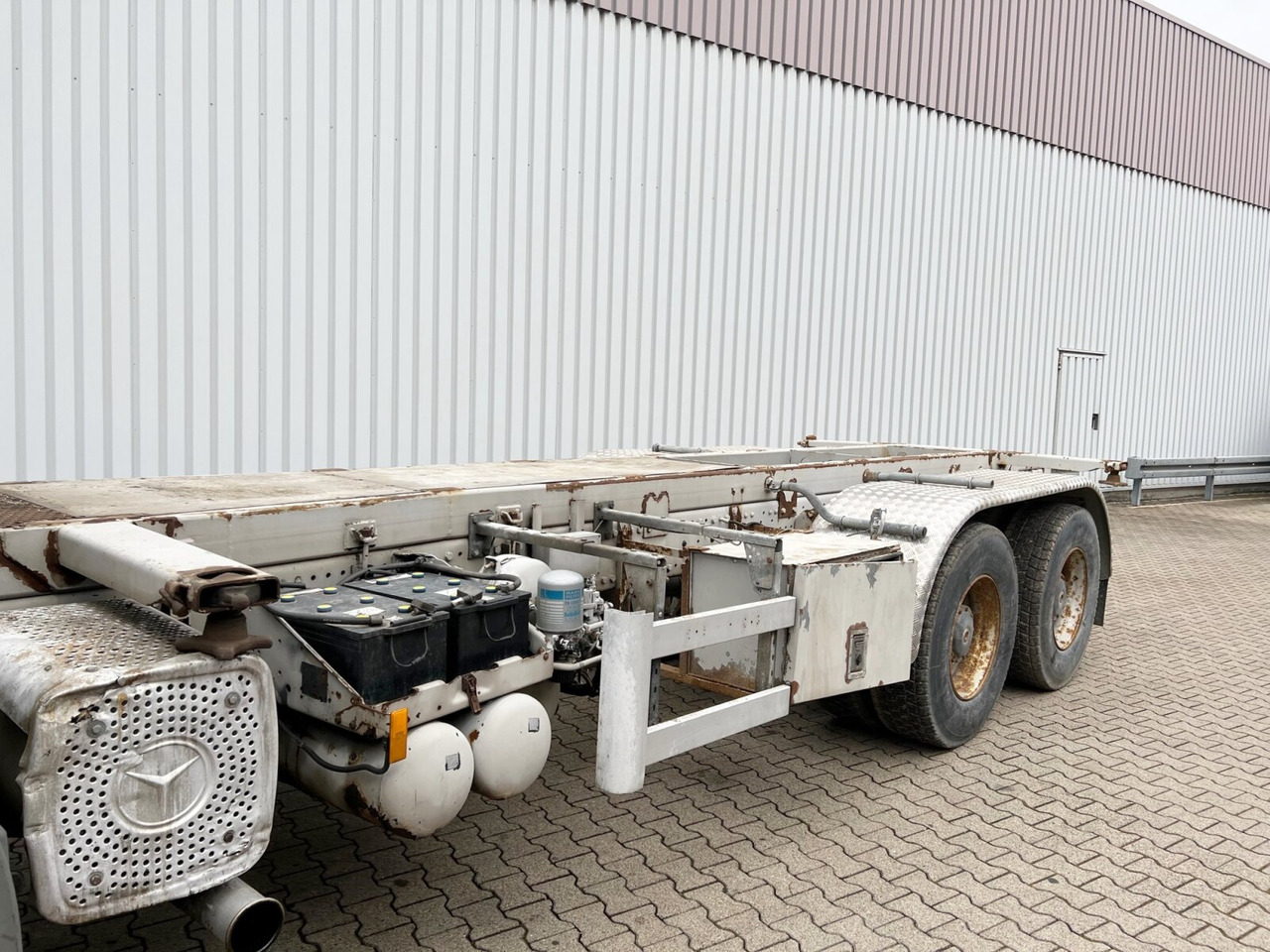 Chasis camión Mercedes-Benz Atego 2628 K 6x4 Atego 2628 K 6x4, 6-Zylinder: foto 13