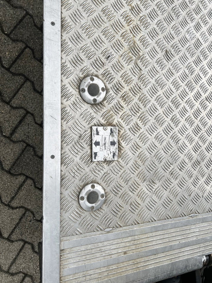 Mercedes-Benz Atego 816 4x2 Atego 816 4x2, LBW - Camión caja cerrada: foto 4 Mercedes-Benz Atego 816 4x2 Atego 816 4x2, LBW - Camión caja cerrada: foto 4