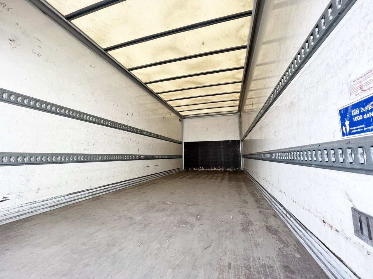 Camión caja cerrada Mercedes-Benz Atego 816 L 4x2 Atego 816 L 4x2 mit LBW, 4x Vorhanden!: foto 11