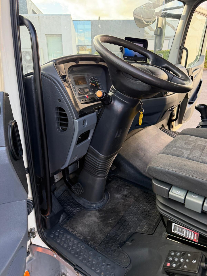 Mercedes-Benz Atego Atego 816 4 x 2 - Camión caja abierta: foto 5 Mercedes-Benz Atego Atego 816 4 x 2 - Camión caja abierta: foto 5