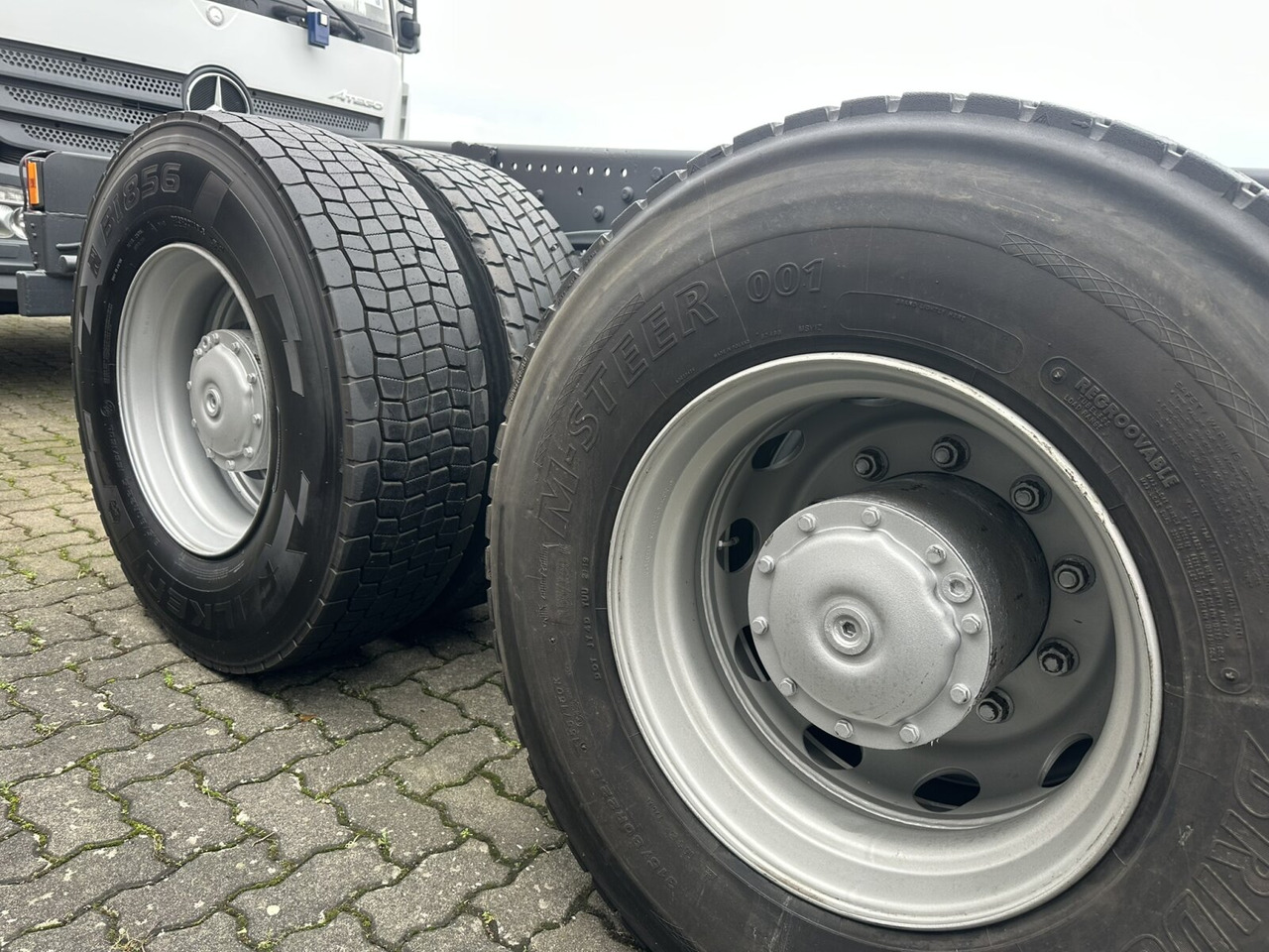 Mercedes-Benz Axor 2629 K 6x4 Axor 2629 K 6x4, PTO, Steel, Manual, 6-Zylinder - Chasis camión: foto 2 Mercedes-Benz Axor 2629 K 6x4 Axor 2629 K 6x4, PTO, Steel, Manual, 6-Zylinder - Chasis camión: foto 2