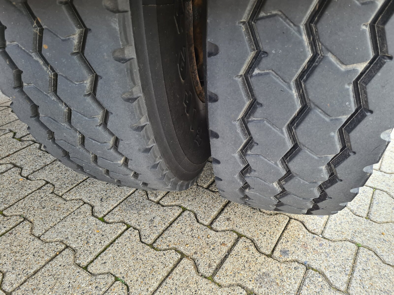 Leasing financiero de Mercedes-Benz NG 1928 A 4x4 NG 1928 A 4x4, V8-Motor, Standklima, Winterdienstaustattung leasing Mercedes-Benz NG 1928 A 4x4 NG 1928 A 4x4, V8-Motor, Standklima, Winterdienstaustattung: foto 11