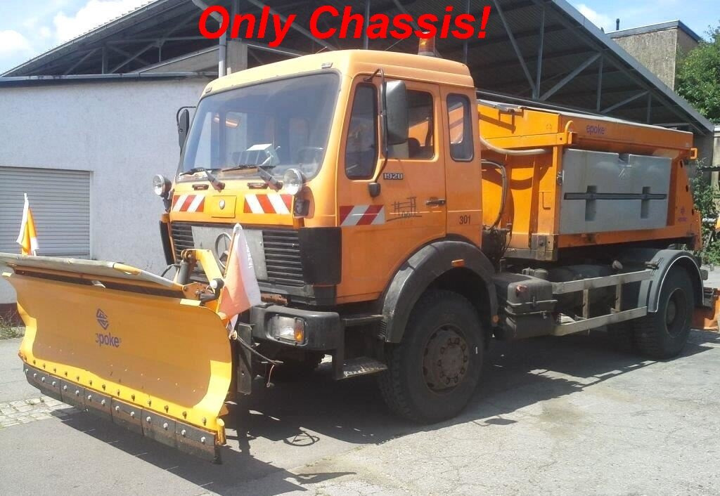 Mercedes-Benz NG 1928 A 4x4 NG 1928 A 4x4, V8-Motor, Winterdienstaustattung - Chasis camión: foto 1 Mercedes-Benz NG 1928 A 4x4 NG 1928 A 4x4, V8-Motor, Winterdienstaustattung - Chasis camión: foto 1