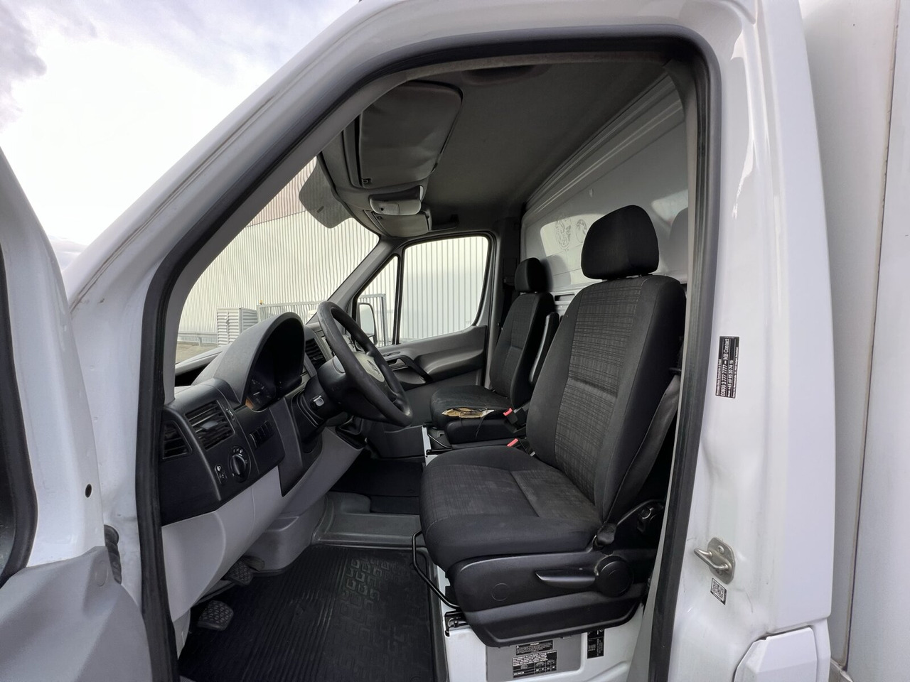 Mercedes-Benz Sprinter 314 CDI 4x2 Sprinter 314 CDI 4x2, 5x Vorhanden! - Furgoneta: foto 3 Mercedes-Benz Sprinter 314 CDI 4x2 Sprinter 314 CDI 4x2, 5x Vorhanden! - Furgoneta: foto 3