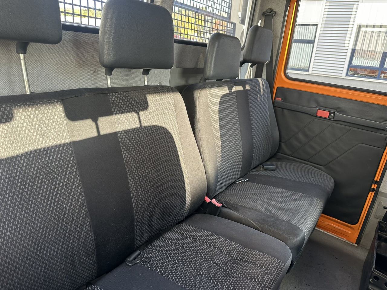 Mercedes-Benz Vario 813 D 4x2 Doka Vario 813 D 4x2 Doka, Meiller Kipper - Volquete camión: foto 4 Mercedes-Benz Vario 813 D 4x2 Doka Vario 813 D 4x2 Doka, Meiller Kipper - Volquete camión: foto 4