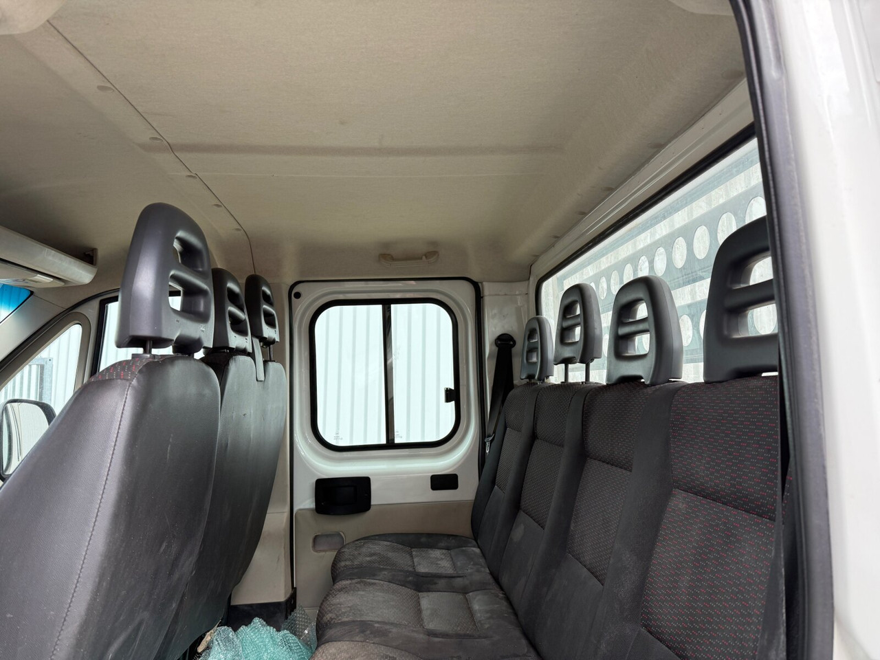 Peugeot Boxer 4x2 Doka Boxer 4x2 Doka - Caja abierta furgoneta, Furgoneta combi: foto 4 Peugeot Boxer 4x2 Doka Boxer 4x2 Doka - Caja abierta furgoneta, Furgoneta combi: foto 4
