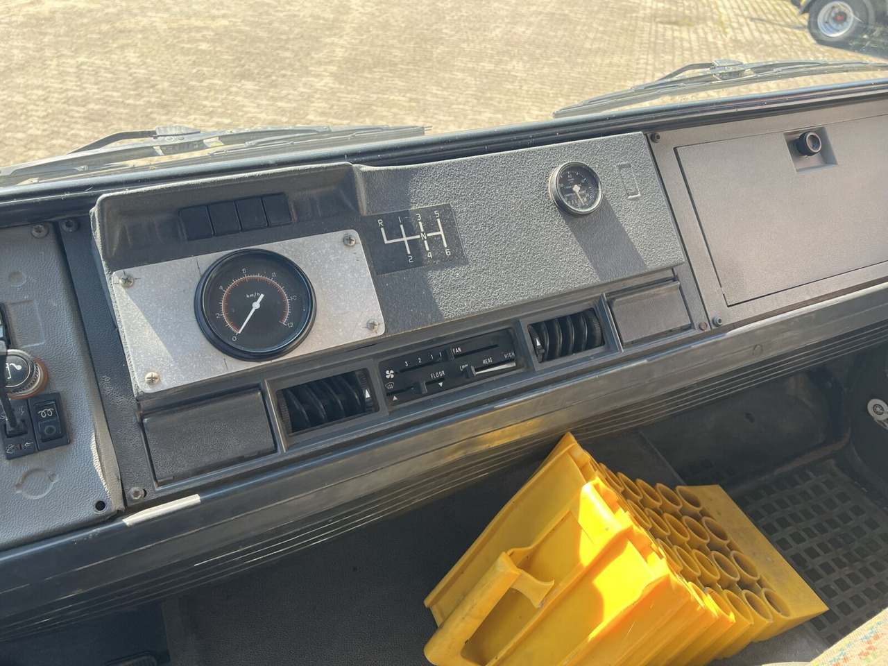 Leasing financiero de Renault Midliner S170 4x4 Midliner S170 4x4, 6000l Wassertank leasing Renault Midliner S170 4x4 Midliner S170 4x4, 6000l Wassertank: foto 7