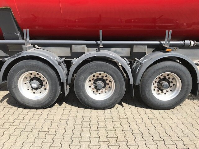 Leasing financiero de  SSK 60/10-24 ADR Kässbohrer SSK 60/10-24 ADR, 60 cbm, leasing SSK 60/10-24 ADR Kässbohrer SSK 60/10-24 ADR, 60 cbm,: foto 15