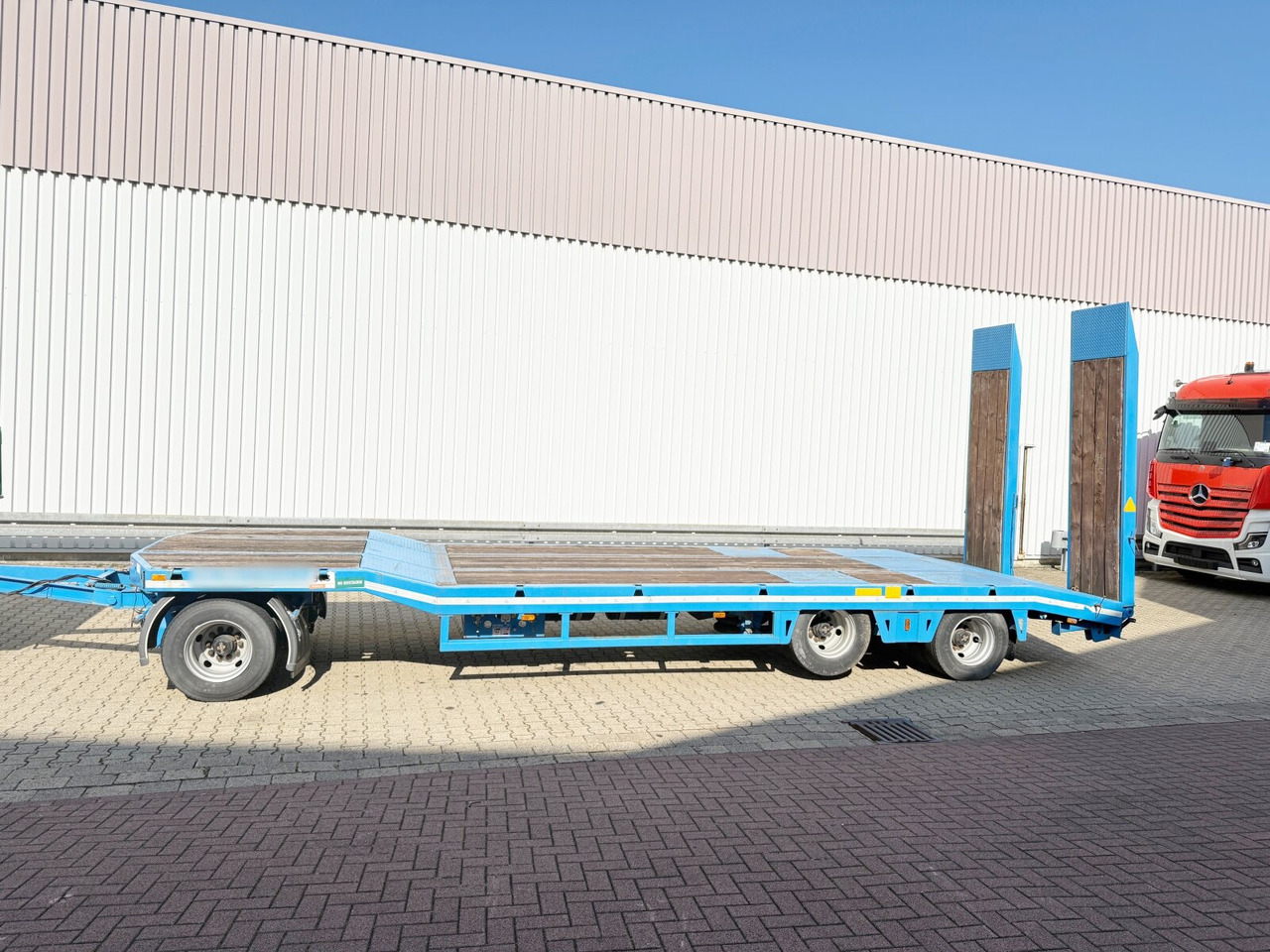 Góndola rebajadas remolque para transporte de equipos pesados nuevo Scorpion 3-Achs Tiefladeanhänger Scorpion 3-Achs Tiefladeanhänger, Liftachse, pneumatische Auffahrrampen: foto 7