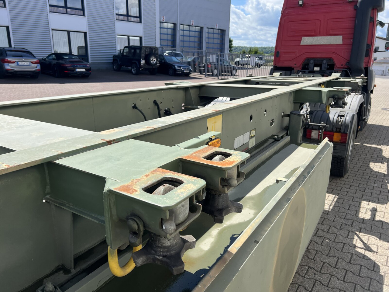 Schmitz Cargobull SCF 24 Containerchassis SCF 24 Containerchassis, 2x20/20/30/40ft, Ex-Bundeswehr! - Semirremolque: foto 3 Schmitz Cargobull SCF 24 Containerchassis SCF 24 Containerchassis, 2x20/20/30/40ft, Ex-Bundeswehr! - Semirremolque: foto 3