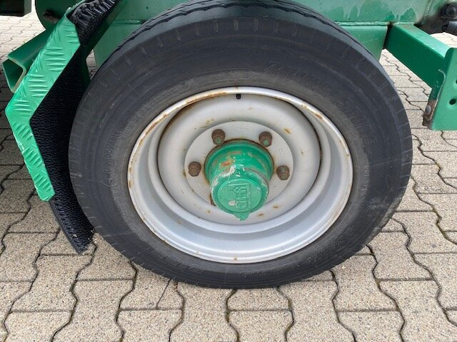 TL 6,4 Empl TL 6,4 Spezial-Tiefladeanhänger, Ex-Polizei - Góndola rebajadas remolque: foto 2 TL 6,4 Empl TL 6,4 Spezial-Tiefladeanhänger, Ex-Polizei - Góndola rebajadas remolque: foto 2