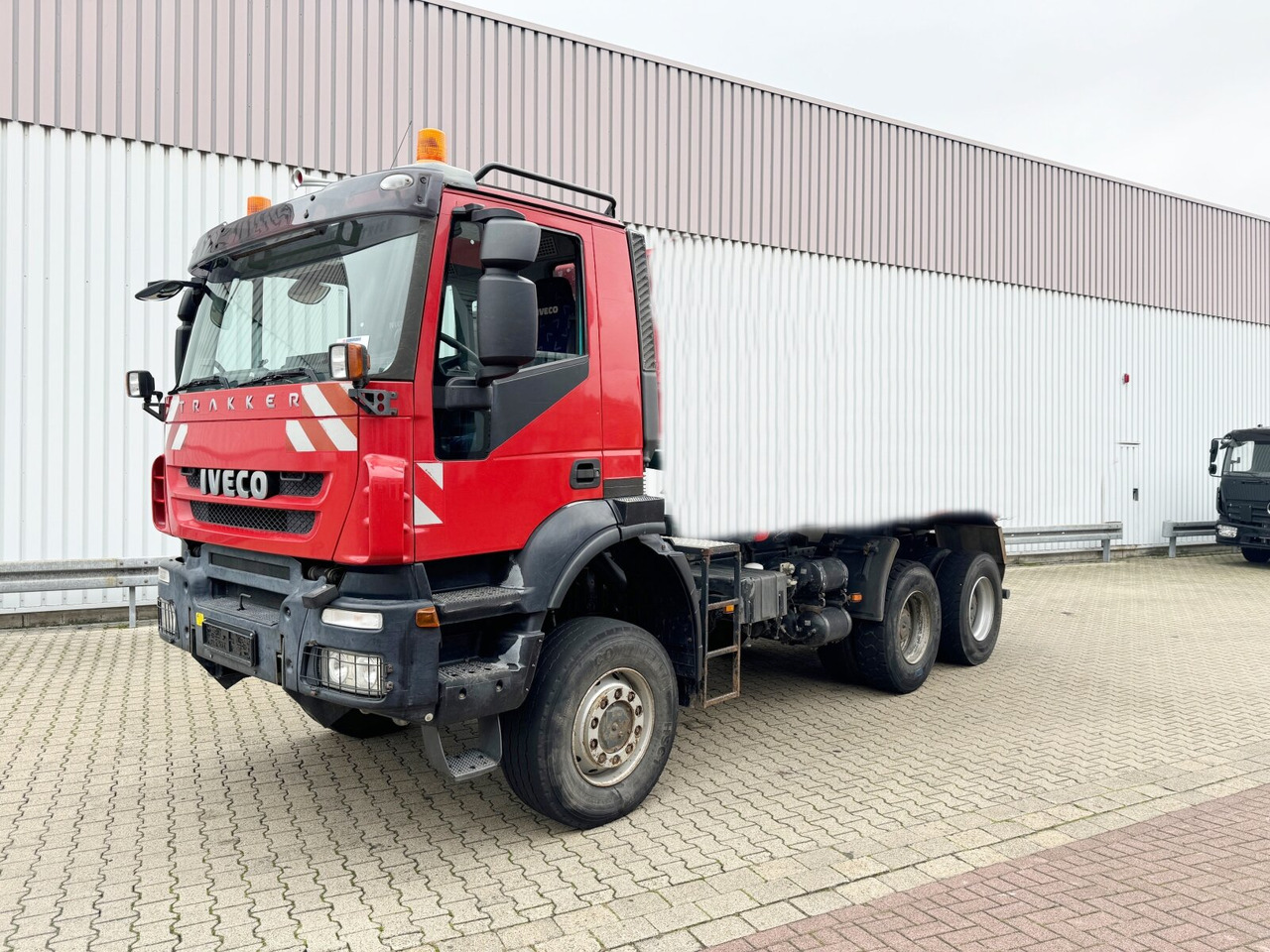 Trakker AD260T45W 6x6 Trakker AD260T45W 6x6 - Chasis camión: foto 1 Trakker AD260T45W 6x6 Trakker AD260T45W 6x6 - Chasis camión: foto 1