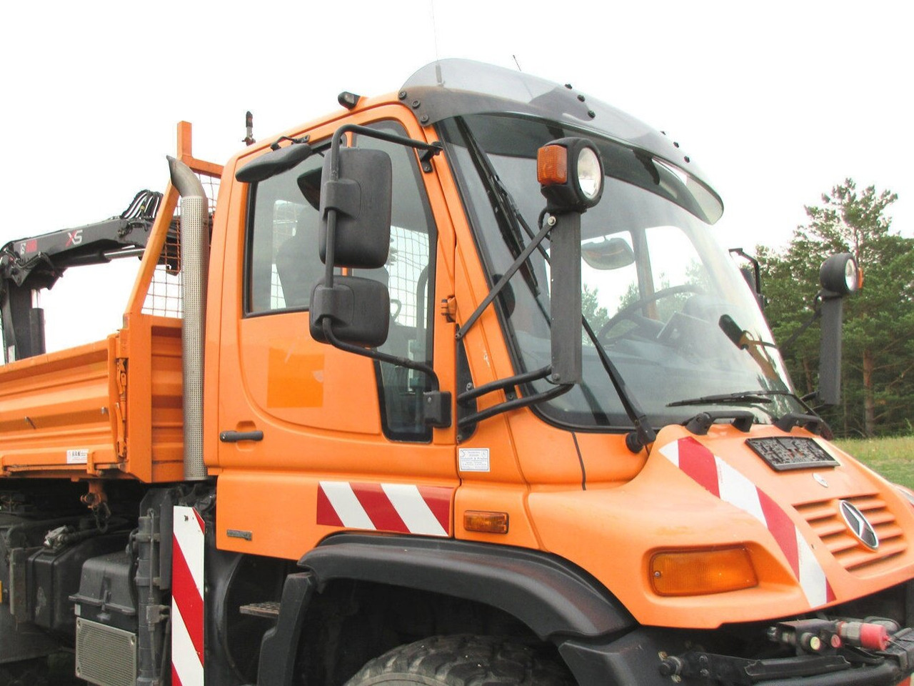 Unimog U500 4x4 U500 4x4 405/40, HIAB 077-1 HI DUO Funk - Vehículo comercial ligero: foto 3 Unimog U500 4x4 U500 4x4 405/40, HIAB 077-1 HI DUO Funk - Vehículo comercial ligero: foto 3