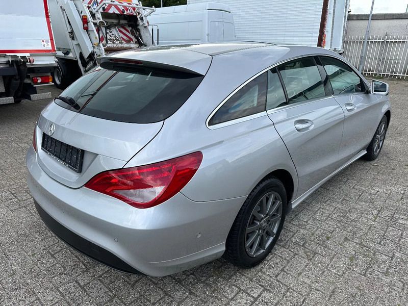Mercedes-Benz CLA-Klasse 200 D - SHOOTING BRAKE + STANDKLIMA + NAVI - Coche: foto 5 Mercedes-Benz CLA-Klasse 200 D - SHOOTING BRAKE + STANDKLIMA + NAVI - Coche: foto 5