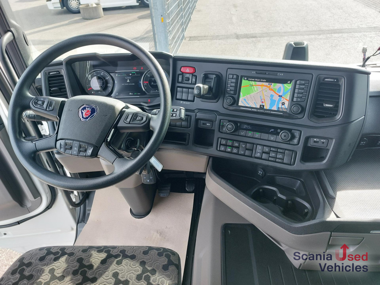 SCANIA R 460 A4x2NA - Kipphydraulik!!! - Cabeza tractora: foto 4 SCANIA R 460 A4x2NA - Kipphydraulik!!! - Cabeza tractora: foto 4
