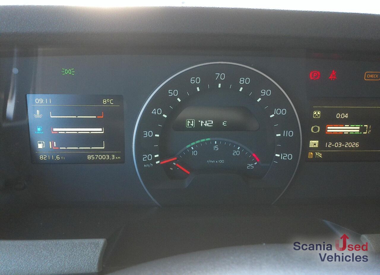VOLVO FH13.500 ADR-FL Globetrotter TOP!!! - Cabeza tractora: foto 3 VOLVO FH13.500 ADR-FL Globetrotter TOP!!! - Cabeza tractora: foto 3