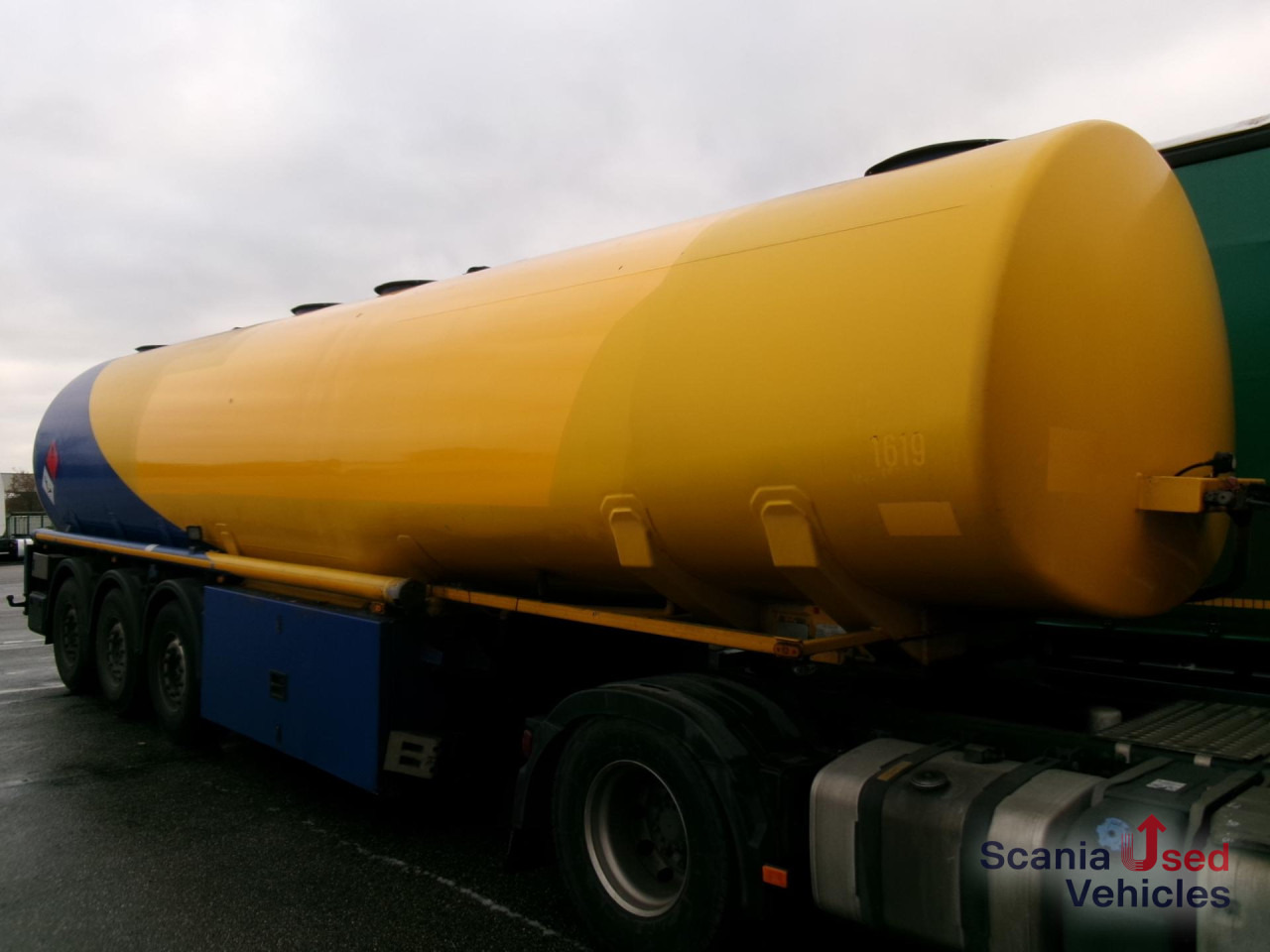 ROHR Tankauflieger f. Treibst. 4 Kammern 2 x Lift - Cisterna semirremolque: foto 1 ROHR Tankauflieger f. Treibst. 4 Kammern 2 x Lift - Cisterna semirremolque: foto 1