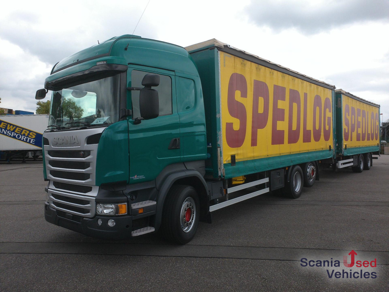 SCANIA R450LB6x2*4MNB LBW 2,0t NUR 462 TKM! HU neu! - Camión lona: foto 1 SCANIA R450LB6x2*4MNB LBW 2,0t NUR 462 TKM! HU neu! - Camión lona: foto 1