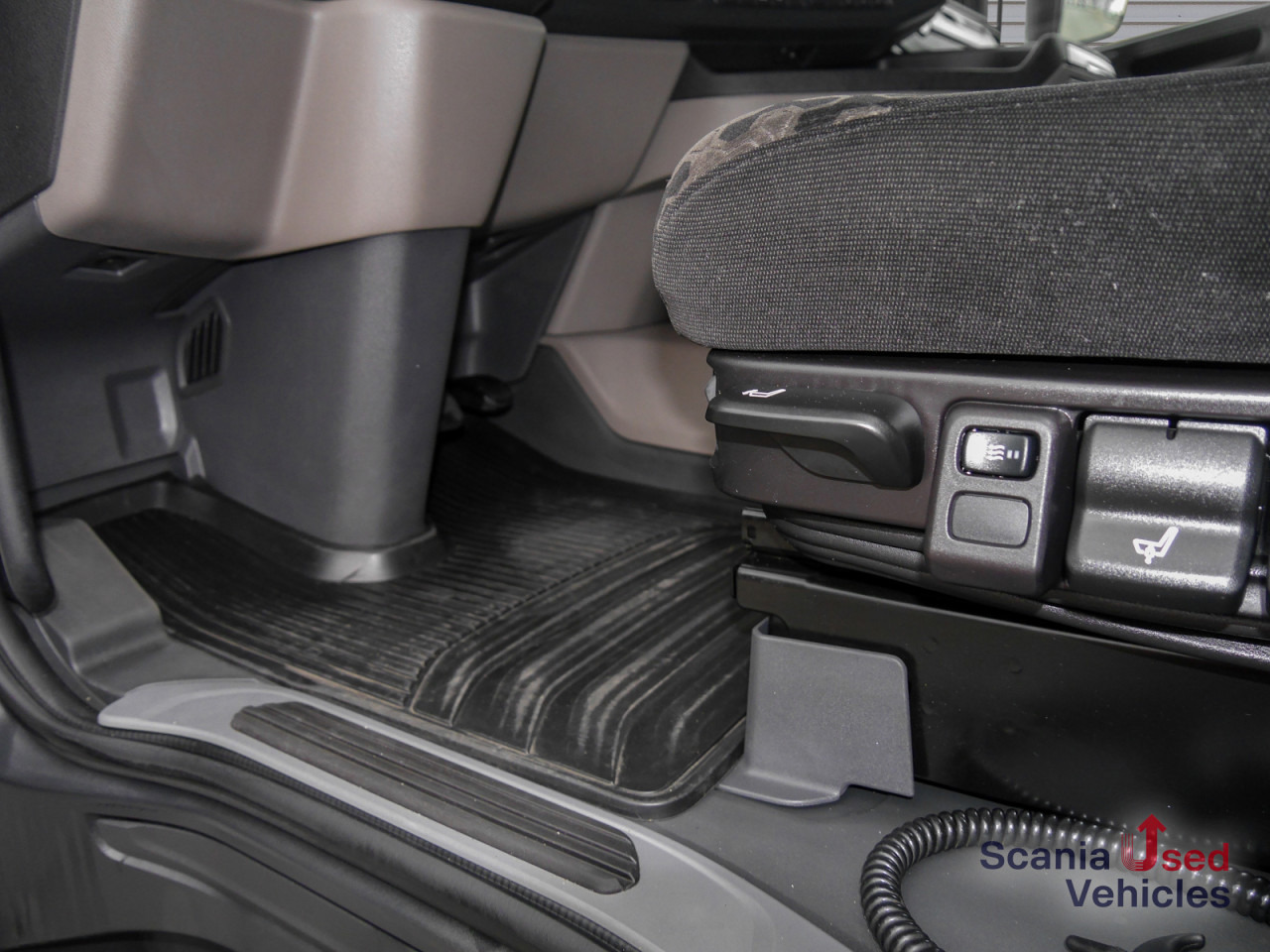 SCANIA R 460 A4x2EB - SUPER - - Cabeza tractora: foto 4 SCANIA R 460 A4x2EB - SUPER - - Cabeza tractora: foto 4