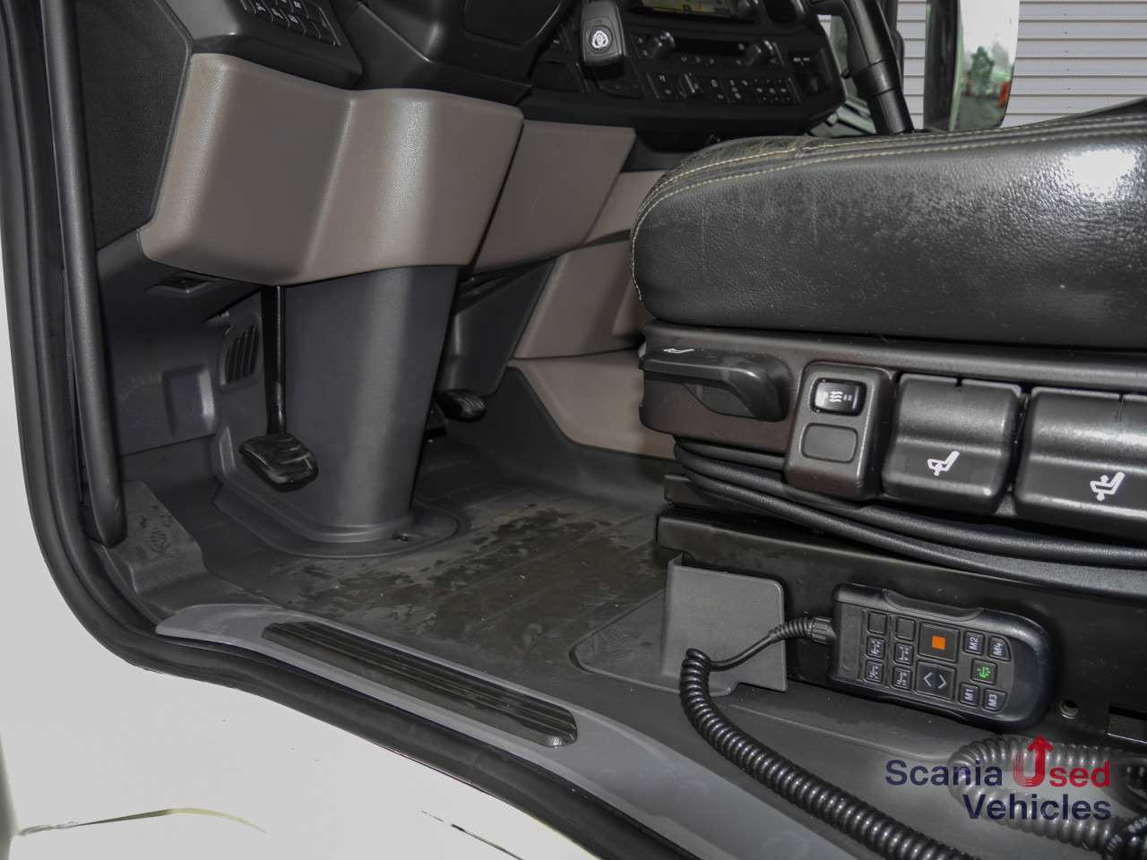 SCANIA R 450 B6x2NB - Schaltgetriebe / LBW - - Portacontenedore/ Intercambiable camión: foto 3 SCANIA R 450 B6x2NB - Schaltgetriebe / LBW - - Portacontenedore/ Intercambiable camión: foto 3