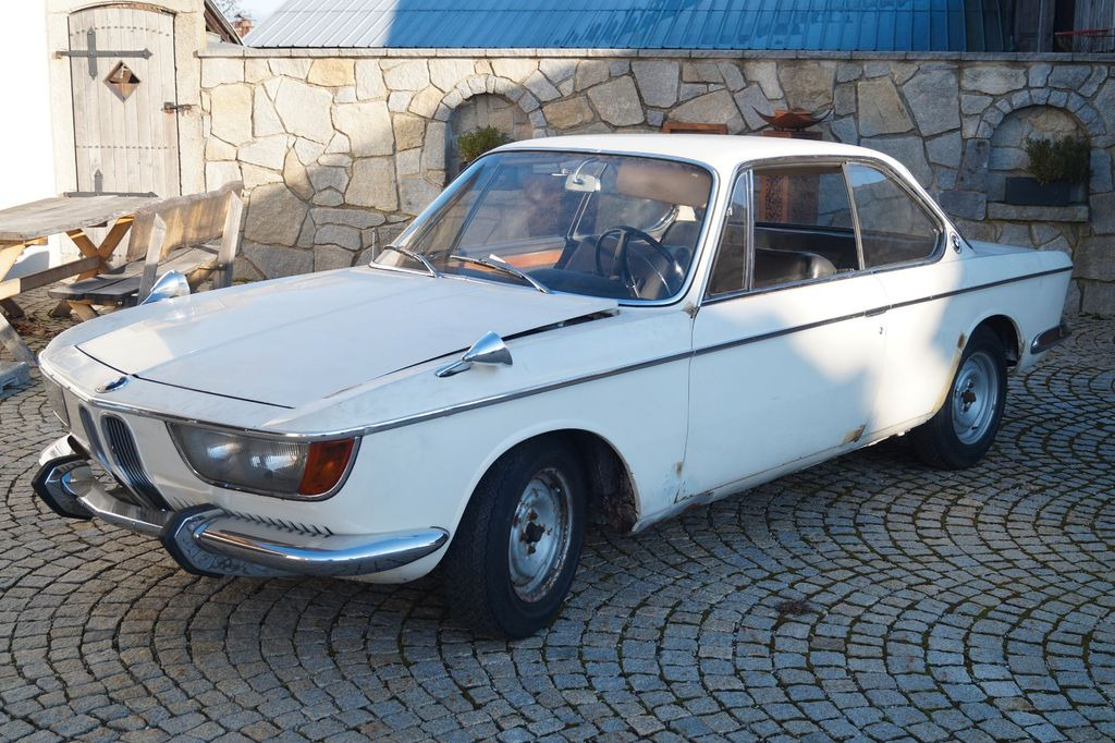 BMW 2000 CS - Coche: foto 2 BMW 2000 CS - Coche: foto 2