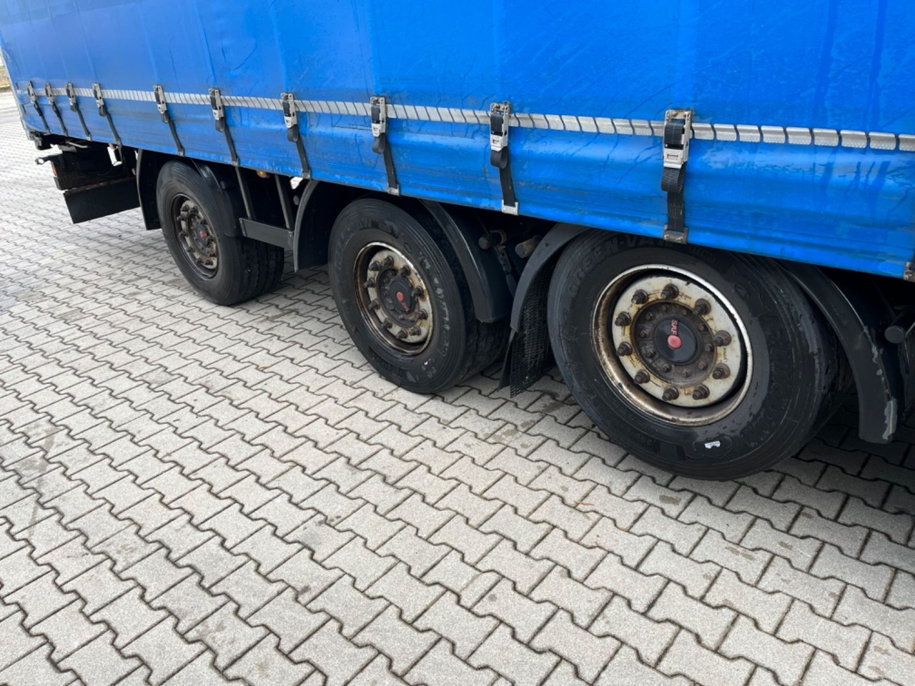 Semirremolque lona Schwarzmüller S1 Pritsche Plane Mega Stapleraufnahme Jumbo: foto 6
