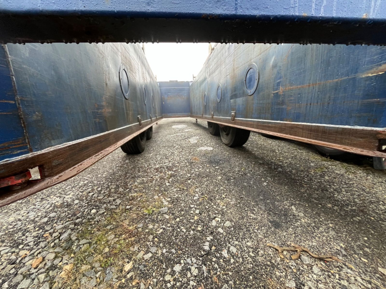 Semirremolque Langendorf SBT 27/32 Innenlader für Betonfertigteile Langendorf SBT 27/32 Innenlader für Betonfertigteile: foto 14 Semirremolque Langendorf SBT 27/32 Innenlader für Betonfertigteile Langendorf SBT 27/32 Innenlader für Betonfertigteile: foto 14