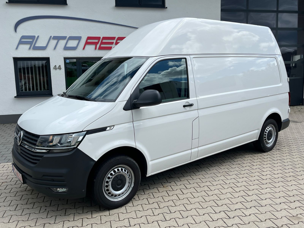 Volkswagen T6.1 Kastenwagen hoch - lang Klima PDC - Furgoneta pequeña: foto 2 Volkswagen T6.1 Kastenwagen hoch - lang Klima PDC - Furgoneta pequeña: foto 2