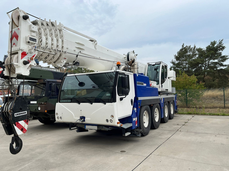Liebherr LTM 1070-4.2 - Autogrúa: foto 1 Liebherr LTM 1070-4.2 - Autogrúa: foto 1
