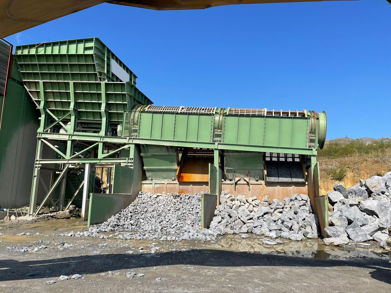 Heavy duty static drum ca. Ø 1.800 x 10.050 mm - Cribadora: foto 1 Heavy duty static drum ca. Ø 1.800 x 10.050 mm - Cribadora: foto 1