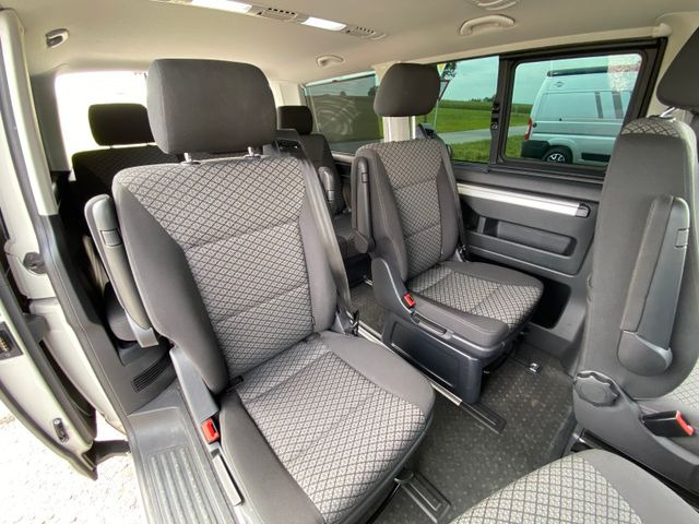 Coche Volkswagen T6.1 Multivan: foto 24 Coche Volkswagen T6.1 Multivan: foto 24