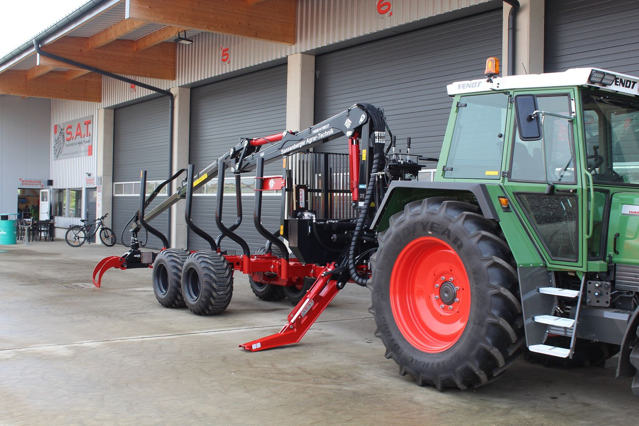 Farmi Rückewagen 12to-7,20m Kran PRO-ON-OFF-NEU - Remolque forestal: foto 1 Farmi Rückewagen 12to-7,20m Kran PRO-ON-OFF-NEU - Remolque forestal: foto 1