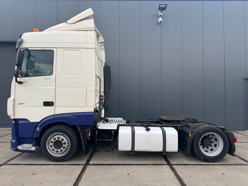 DAF XF 450 SC / Mega / TUV: 10-2026 / NL Truck - Cabeza tractora: foto 5 DAF XF 450 SC / Mega / TUV: 10-2026 / NL Truck - Cabeza tractora: foto 5