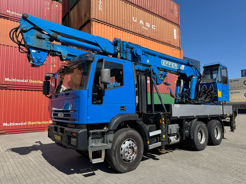 Iveco Cursor 6X4 / EFFER 36M / JIB / Winch / TUV: 10-2025 / NL Crane, Truck - Camión grúa: foto 2 Iveco Cursor 6X4 / EFFER 36M / JIB / Winch / TUV: 10-2025 / NL Crane, Truck - Camión grúa: foto 2